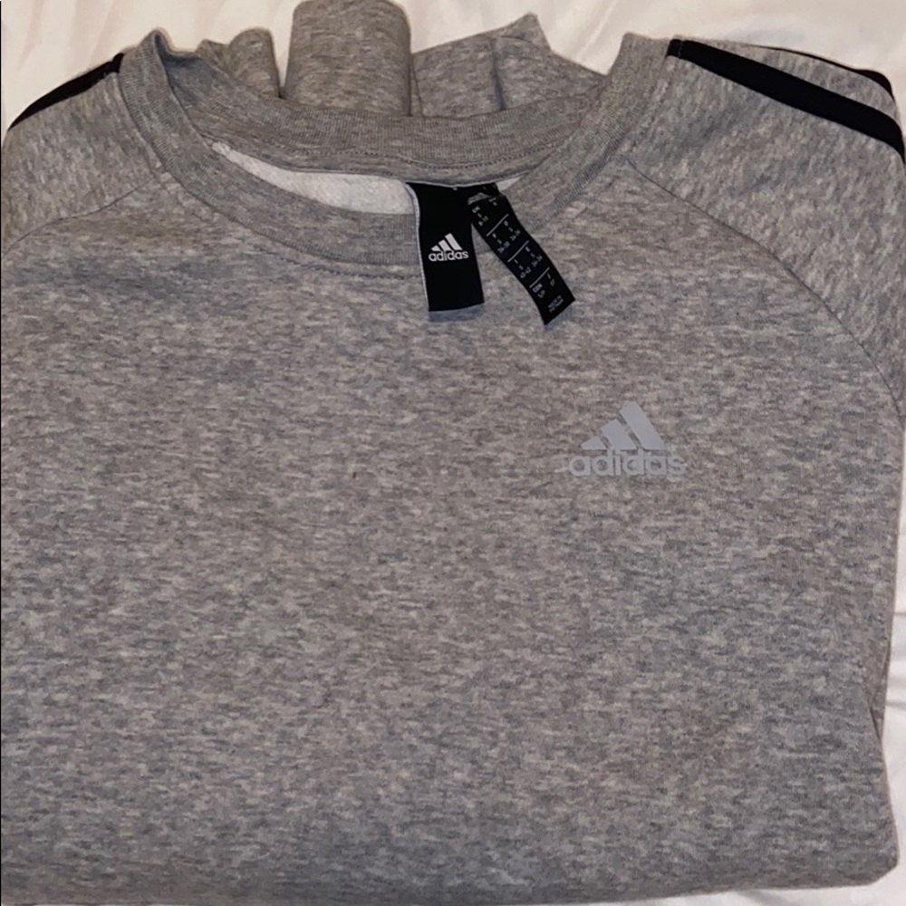 Adidas Sweatshirt